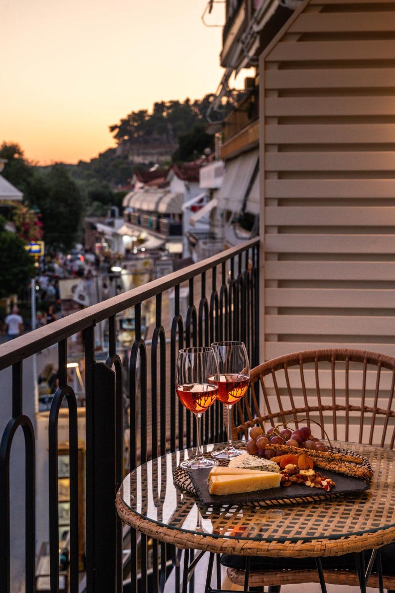Az Luxury * Parga